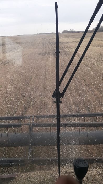 Продам комбайн лида 1300