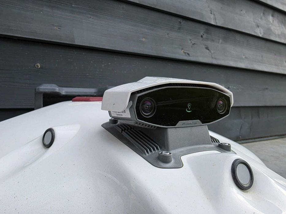 Robot de tuns sau tundere / intretinut sau intretinere gazon sau iarba Luba 2 1000 AWD cu Lidar, fara fir perimetral, cu aplicatie si setari premium