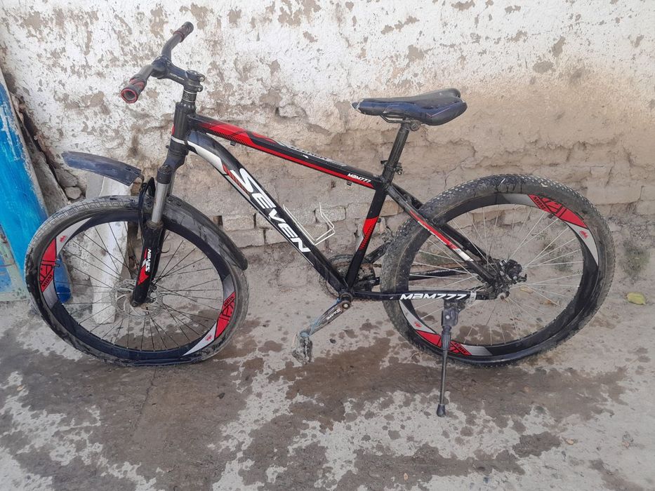 Велосипед Сотилади