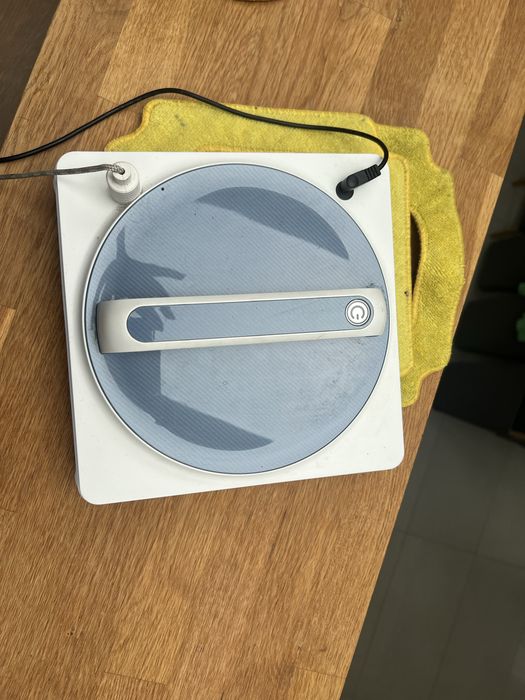 Робот за почистване на прозорци   Xmart cr-04w