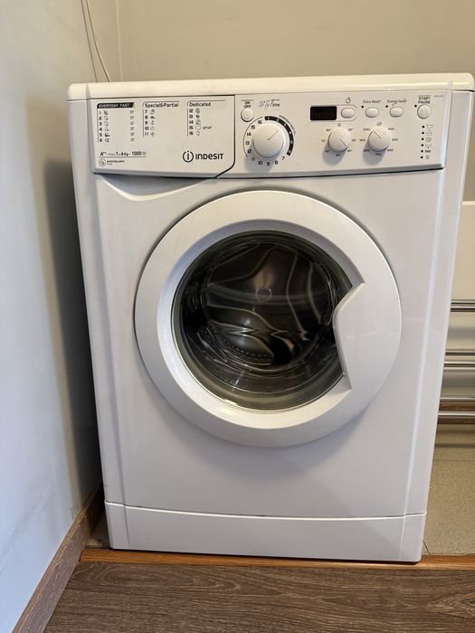 Пералня Indesit