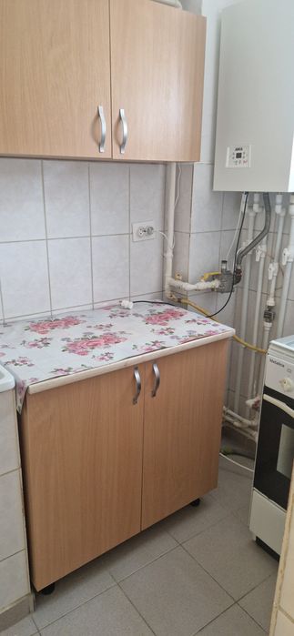 Ofer spre închiriere garsoniera confort.1