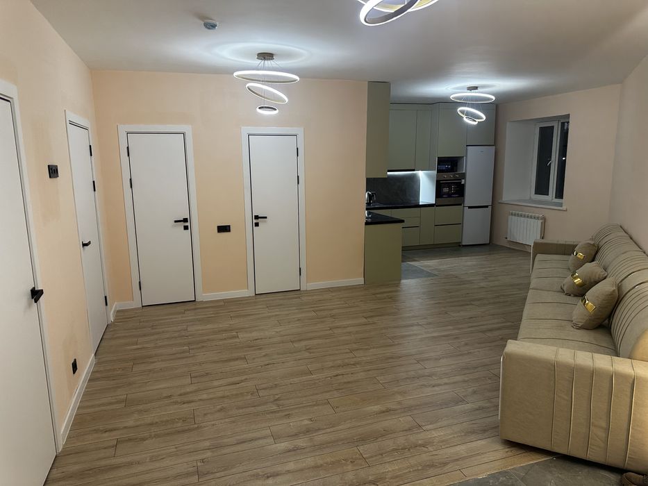 Сдается свежая квартира на левом берегу