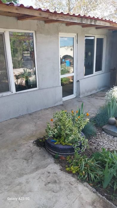 Продавам Обзаведена Къща само за 53 9500 евро