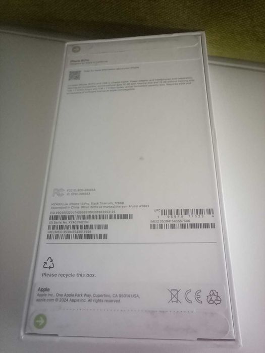 iPhone 16 Pro 128GB Black Titanium