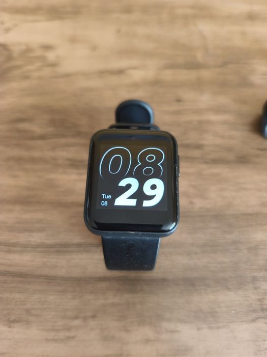 Xiaomi Mi Watch Lite 13eur,  Polar Ignite 35eur