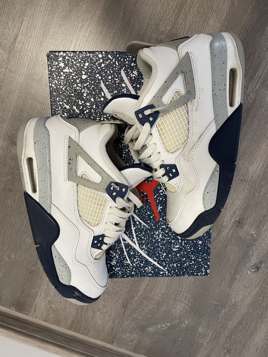 Jordan 4 Midnight Navy