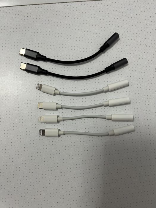 Incarcatoare/cabluri/adptoare Iphone si Samsung