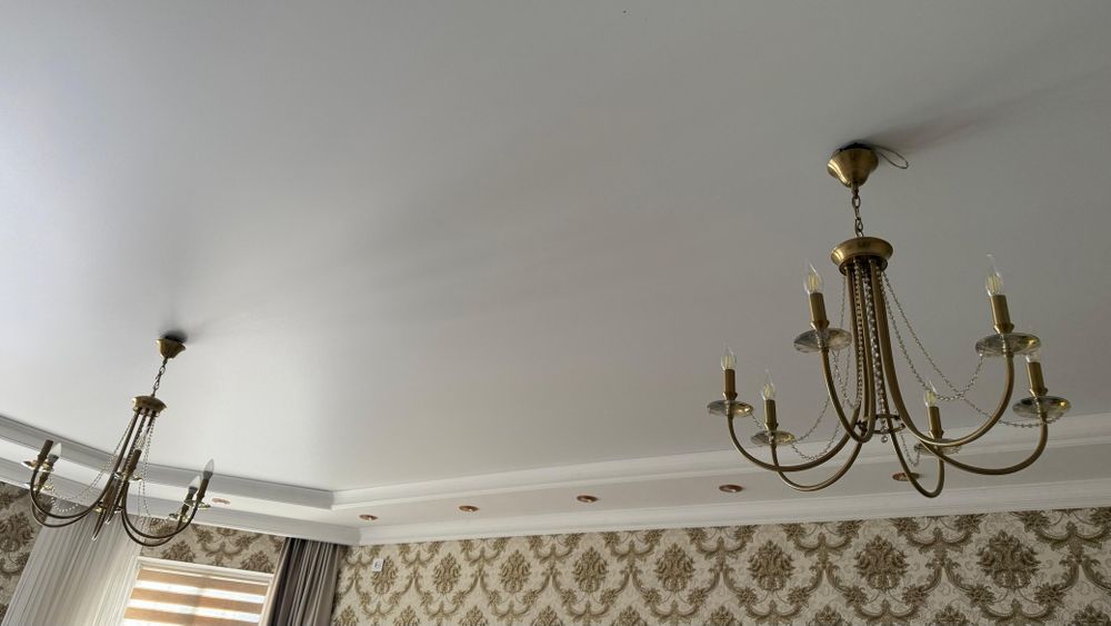 Люстры в зал или холл