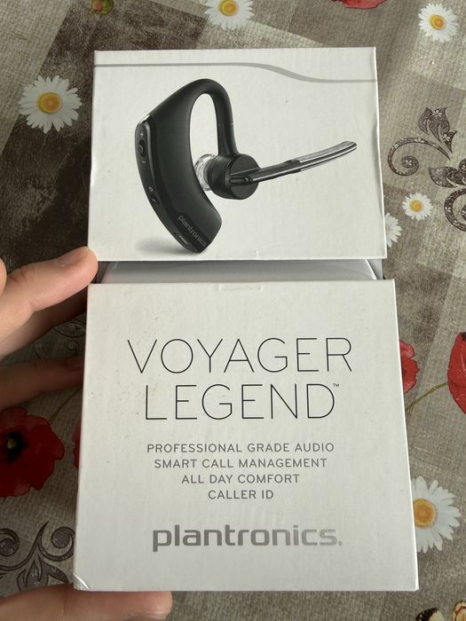 Plantronics voyager legend NOU