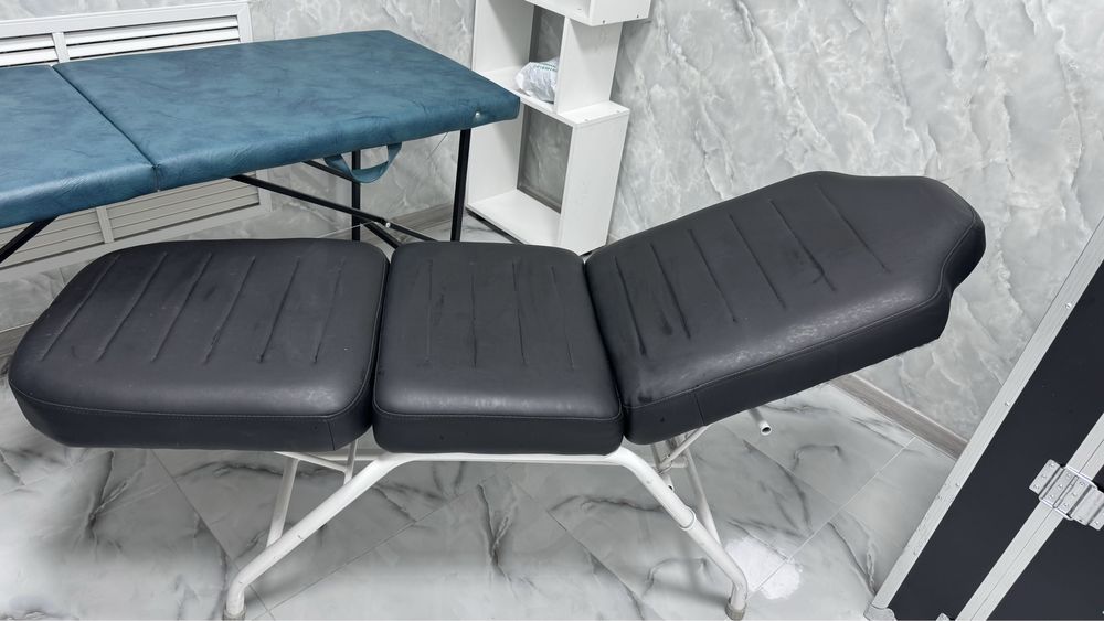 Продам кушетку для мастеров