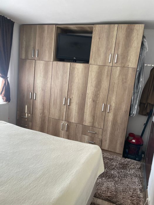 Vand apartament 3 cam, Pitești,cartier Prundu