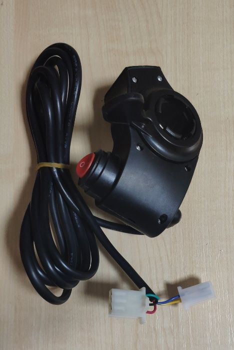 Ръкохватки за газ, палци газ, със и без волтметър и бутони