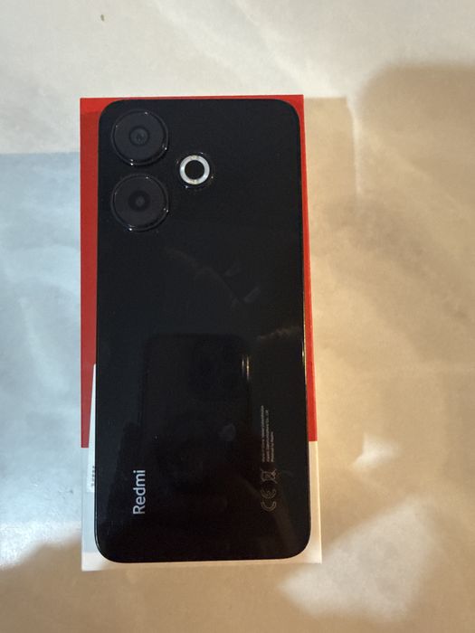Продам Redmi 13 в хорошем состоянии