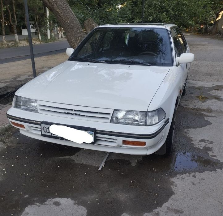 Продаётся tayota carina 2