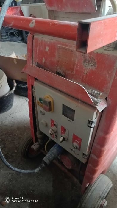 Машина за мазилки PFT Ritmo L