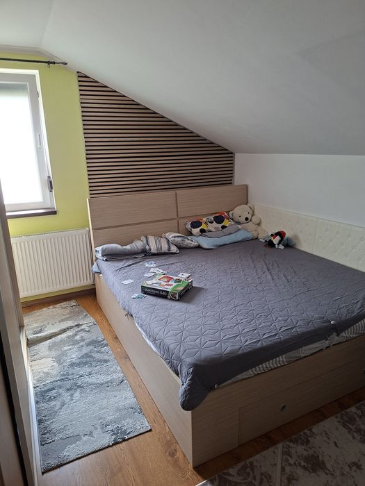 Apartament 3 camere la curte