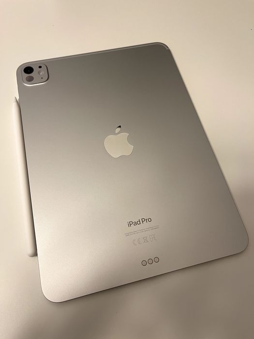 iPad Pro M4 11inch 256GB WiFi + Magic Keyboard + Apple Pencil Pro