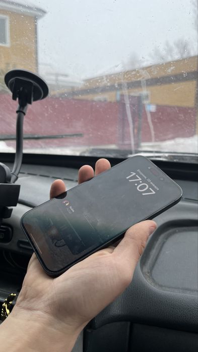 Iphone 15 pro В хорошем сост