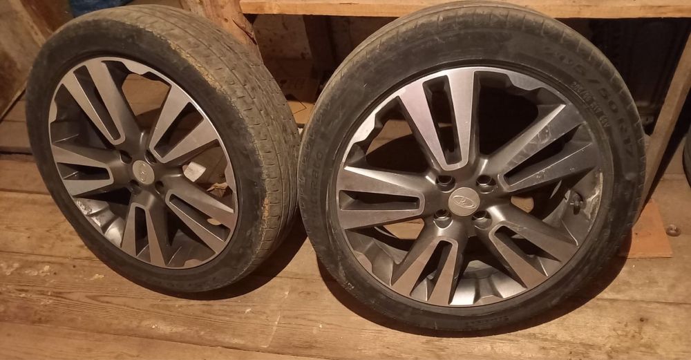 Продам автошины титановыми дисками