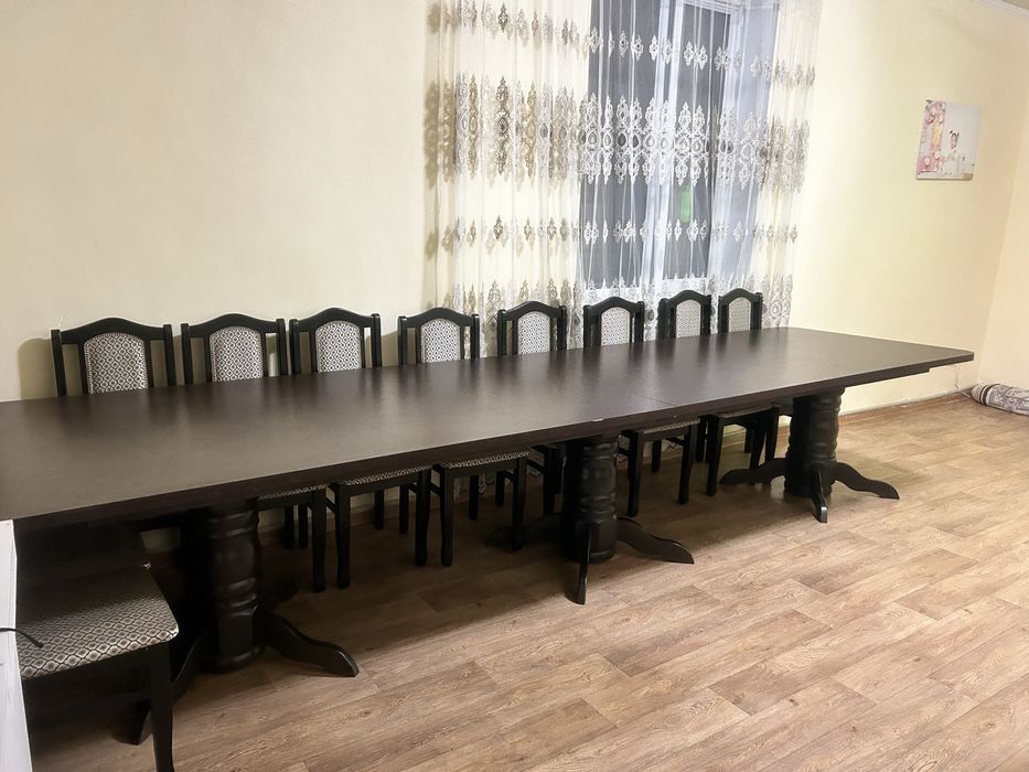 Стол комплект с 12 стульями