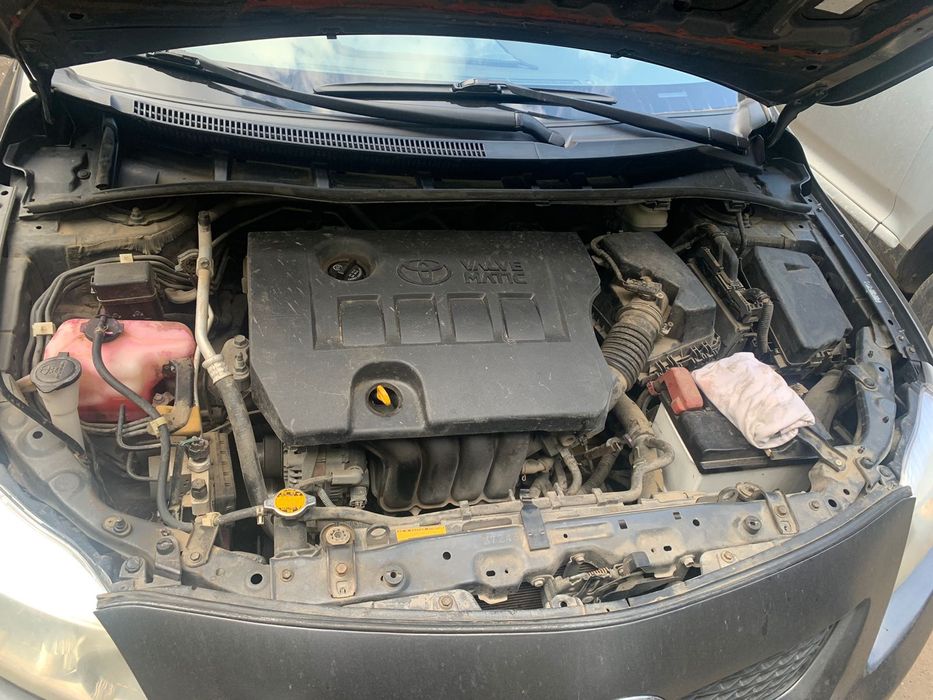 Продам автомобиль Тойота королла