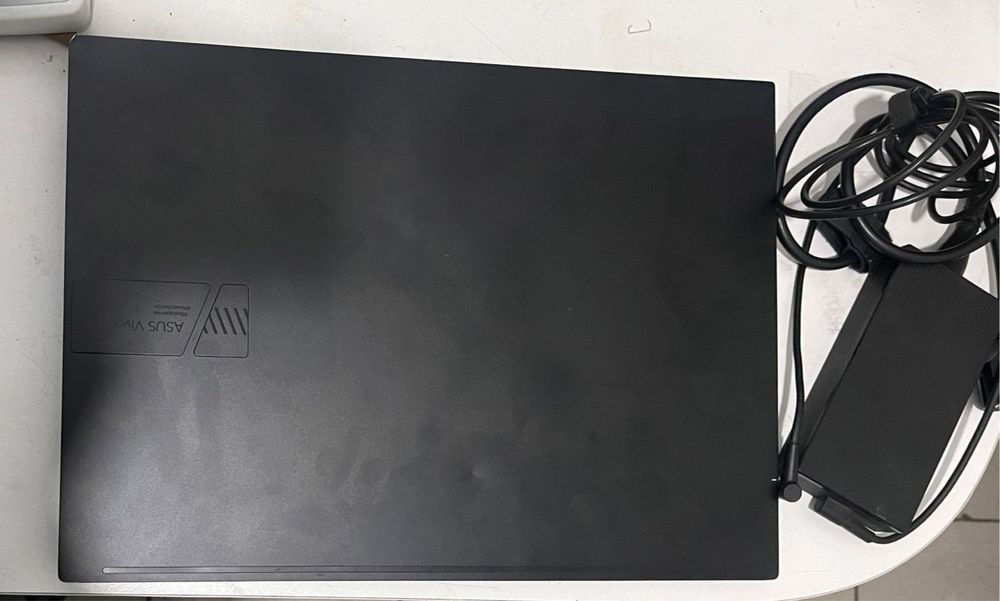 ASUS Vivobook RTX 3050