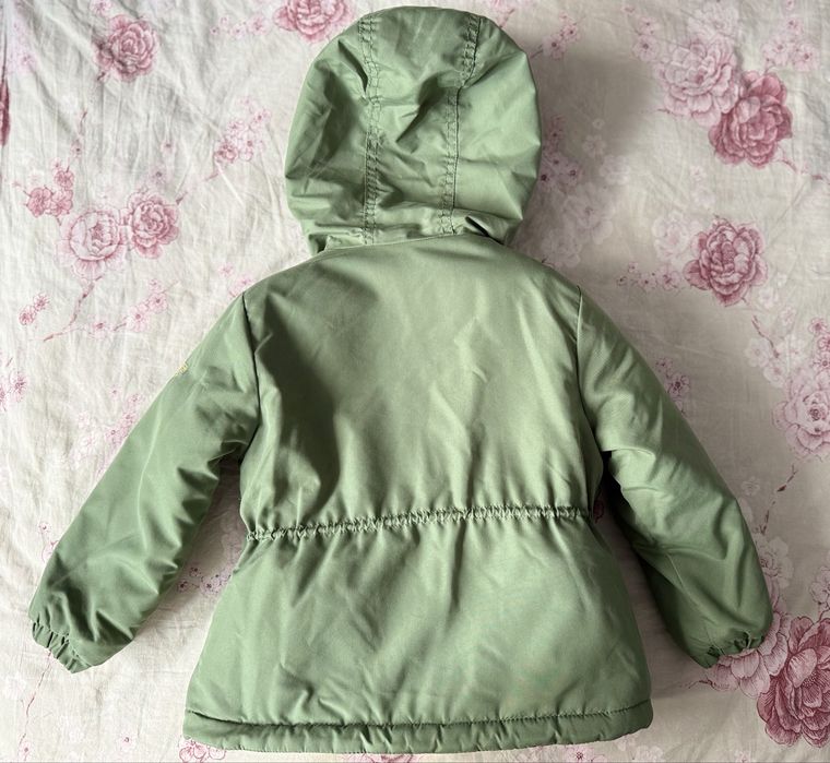 Продам детскую куртку парку oshkosh