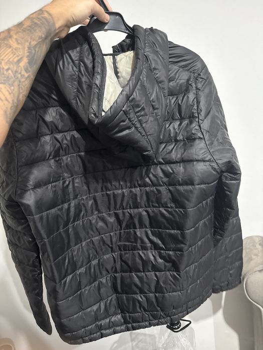 Geaca subtire de primavara bershka marimea M