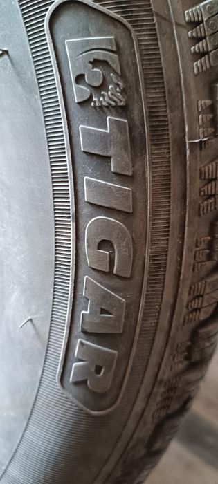 Зимни гуми с много добър грайфер 195/65/R15