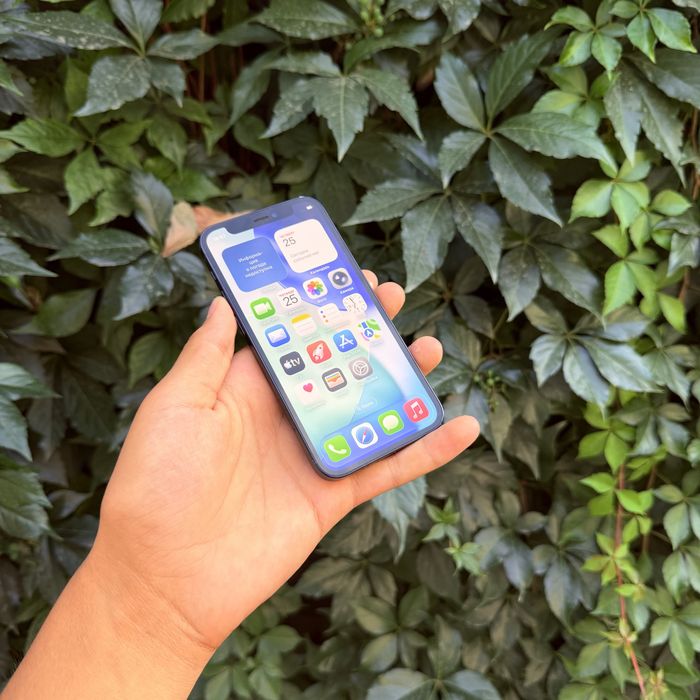 iPhone 12 mini sotiladi