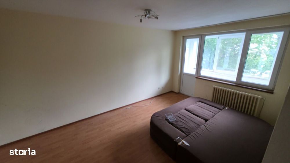 Apartament 2 camere, str.N.Balcescu.bl.22, DEVA — fotografia 1
