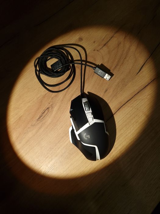 Logitech g502 se hero + mouse pad gratis