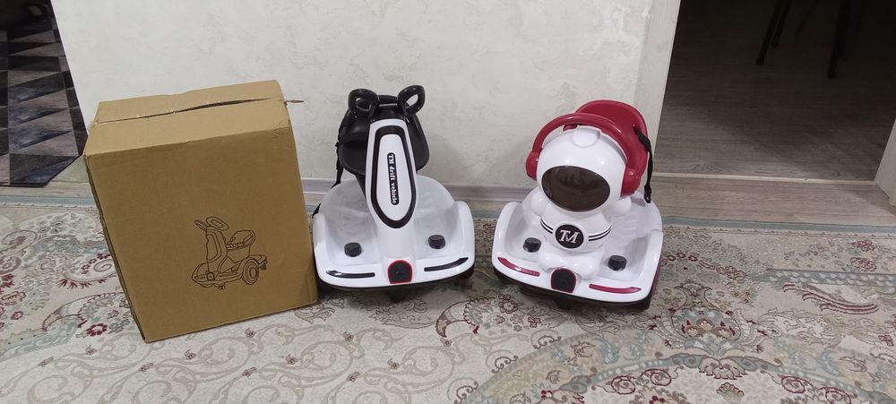 Скутер детский новый