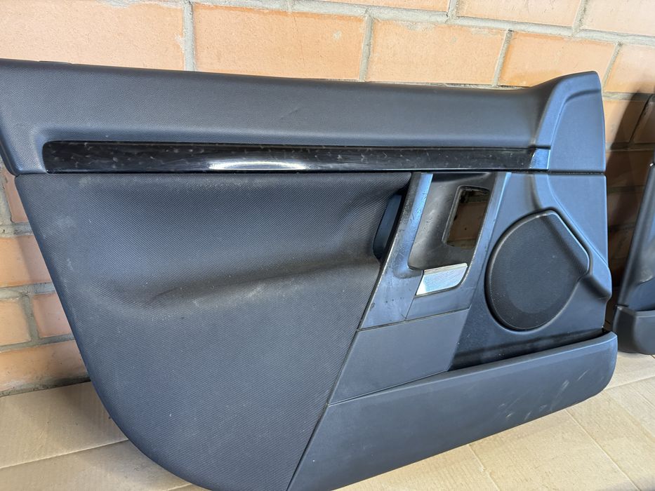 Дверные карты Опель Сигнум