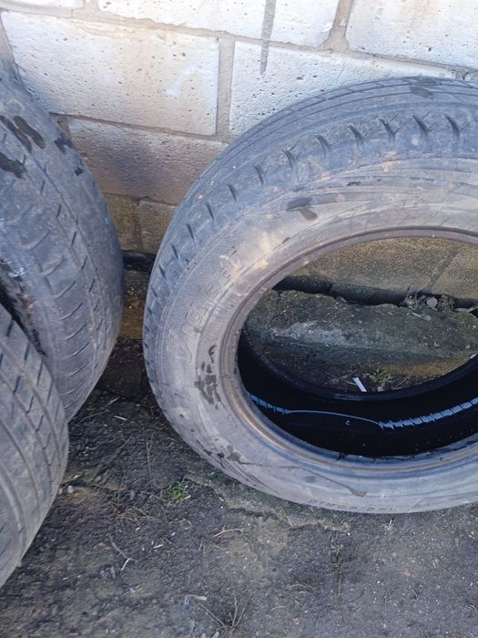Продам комплект летней б/у резины.