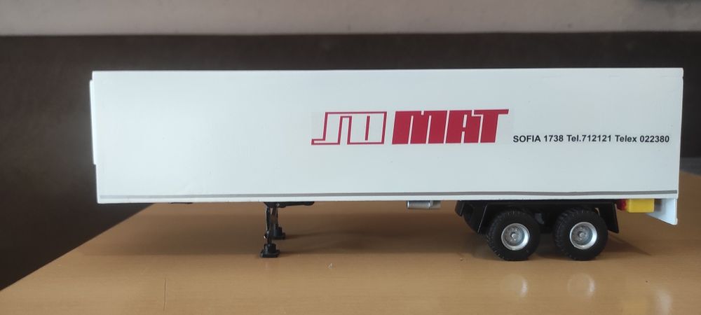 Метални модели  мащаб 1:50
