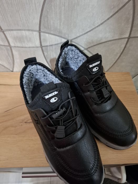 Продам Ботинк 5500т