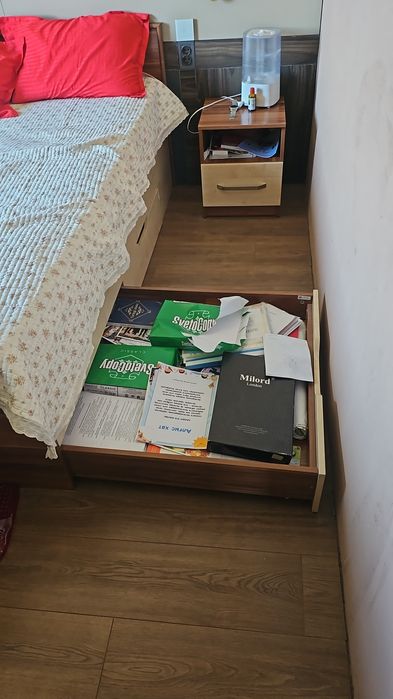 Продам спальни гарнитур