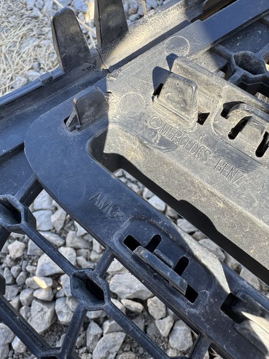 Предна решетка Mercedes AMG