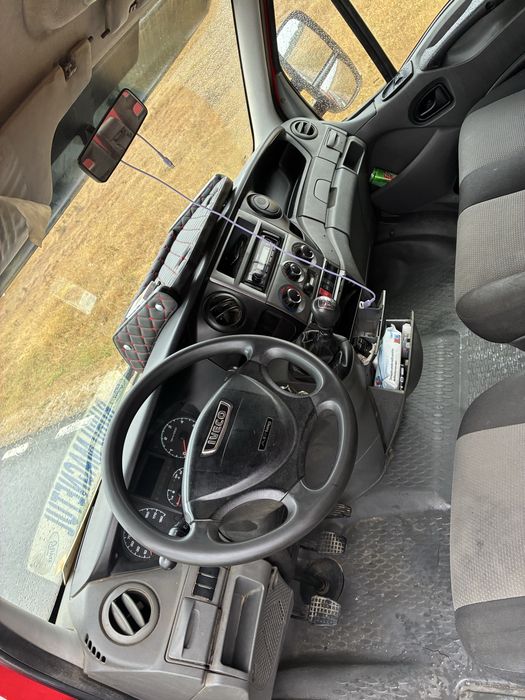 Vand Iveco daily 2.3 basculabil pe 3 parti