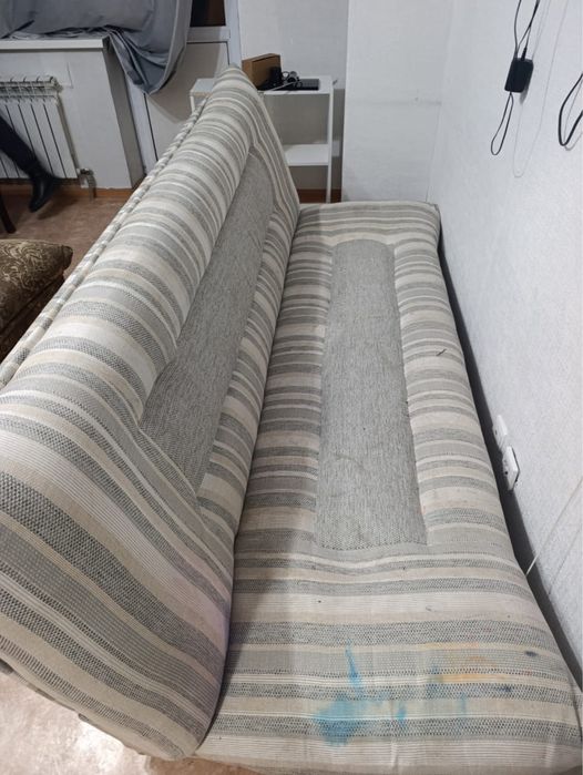 Отдам диваны, кресло