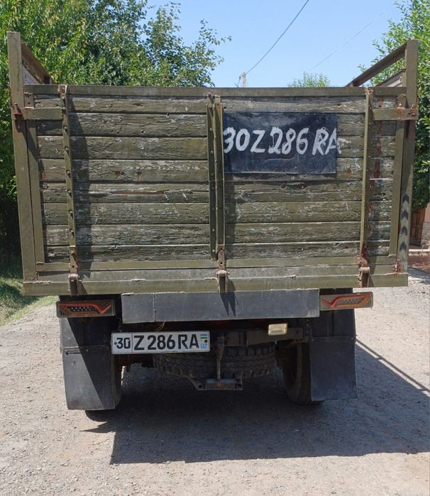 Uaz  sotiladi samarqand jomboy
