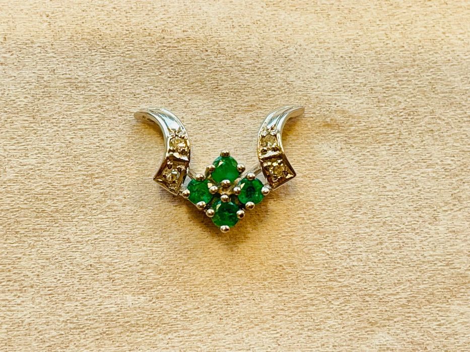 Pandantiv aur 18 karate cu diamante naturale si smaralde naturale