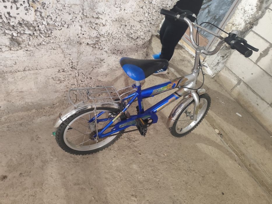 Bicicleta de vânzare
