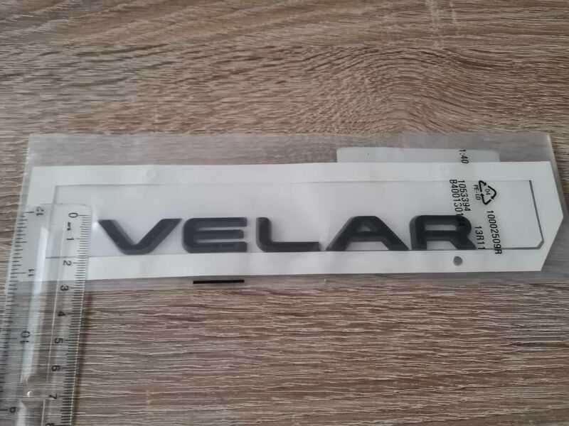 черен надпис емблема Range Rover Velar