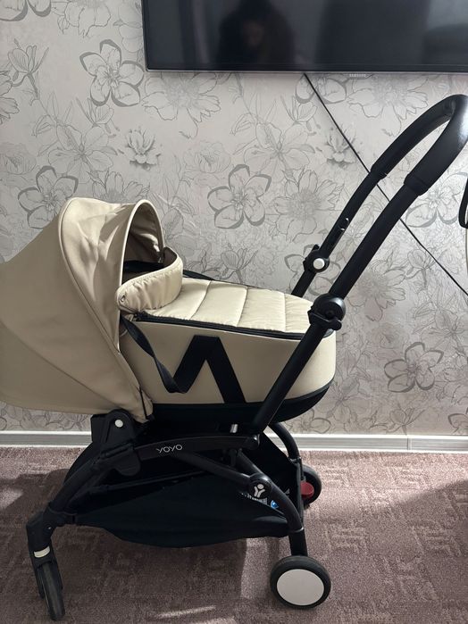 Căruț impecabil folosit doar de 3 ori