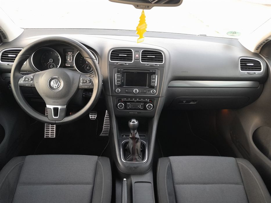 Volkswagen Golf Style