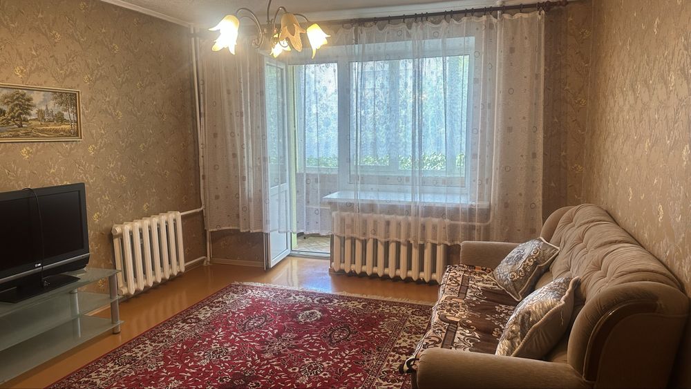 продается, 2 х комнатная квартира 3/5