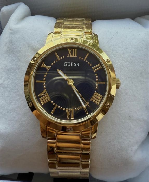 Ceas Guess nou, cu ambalajul original